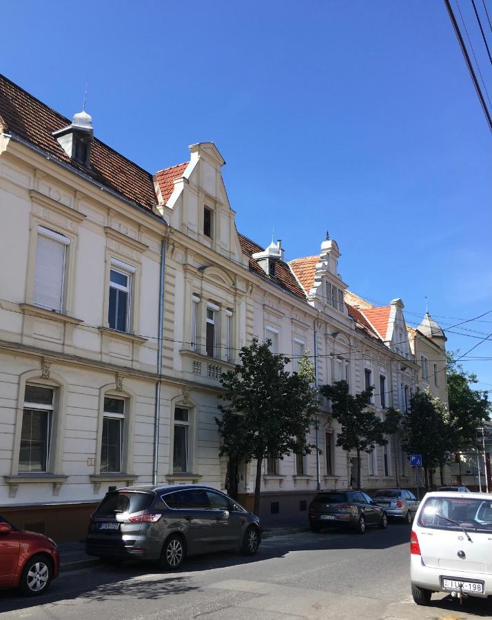 Studio 18 Sopron Eksteriør billede